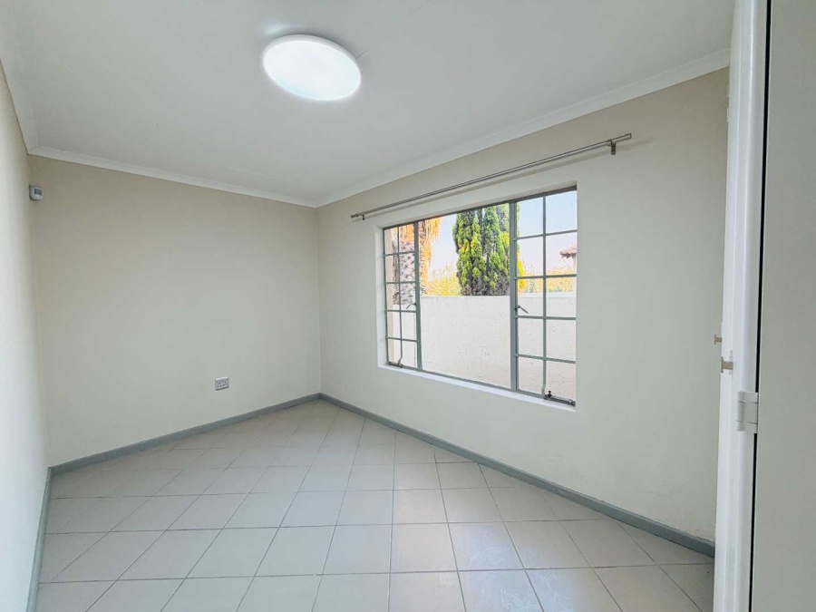 3 Bedroom Property for Sale in North Riding Gauteng