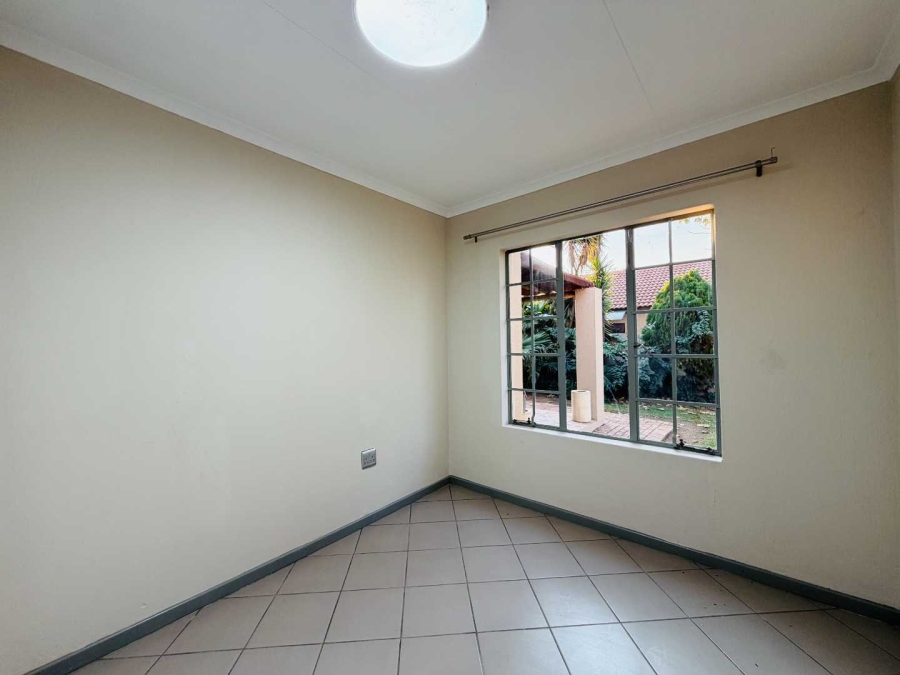 3 Bedroom Property for Sale in North Riding Gauteng