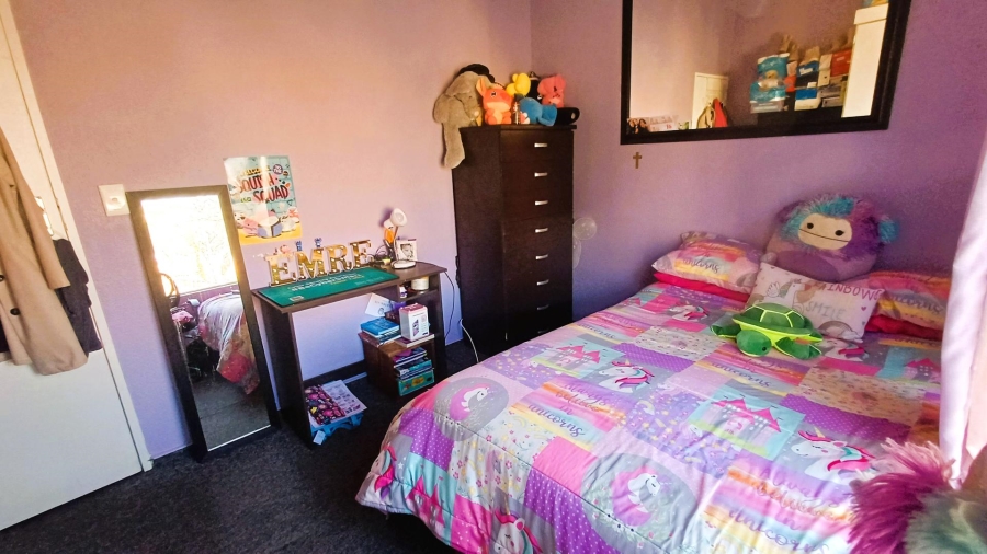 2 Bedroom Property for Sale in Sonneglans Gauteng
