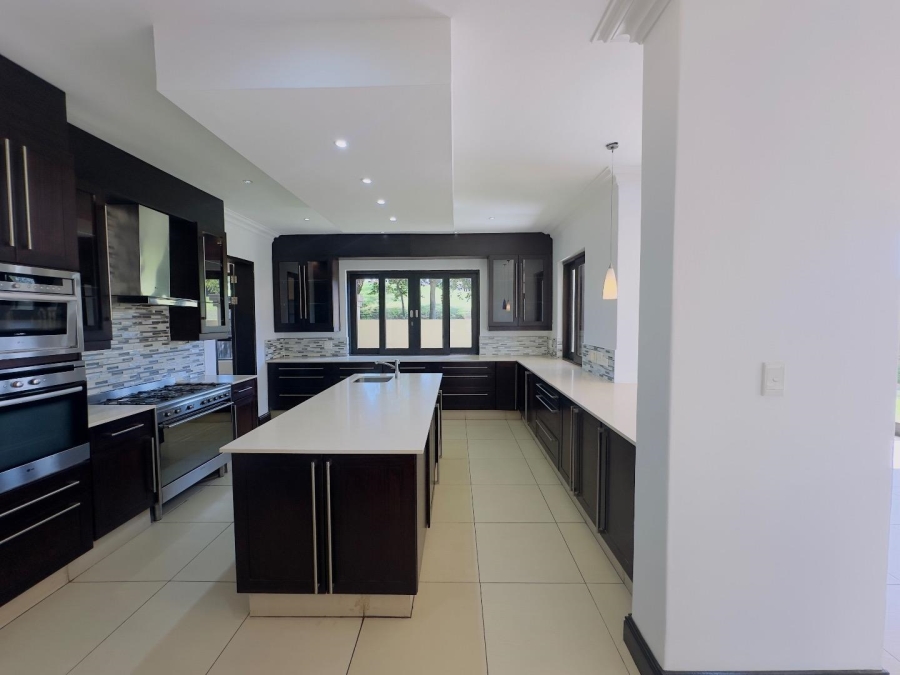 5 Bedroom Property for Sale in Blue Valley Golf Estate Gauteng