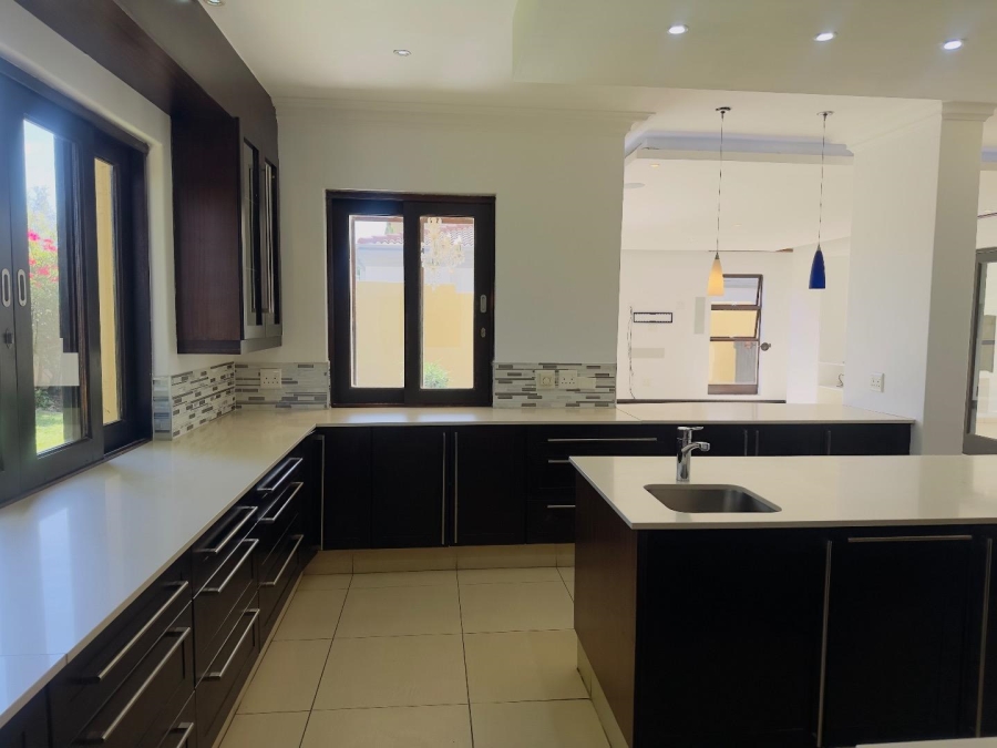 5 Bedroom Property for Sale in Blue Valley Golf Estate Gauteng