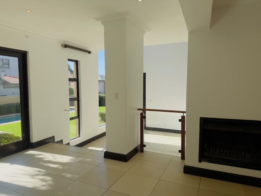 5 Bedroom Property for Sale in Blue Valley Golf Estate Gauteng