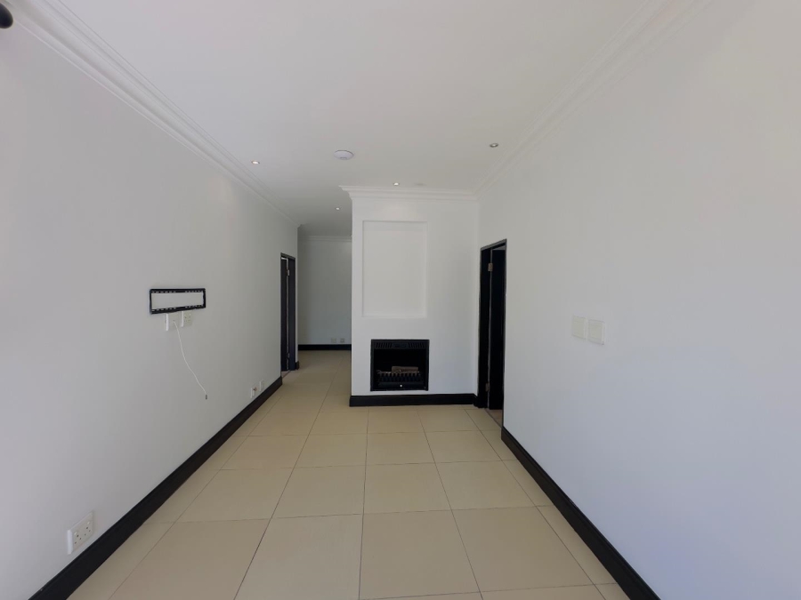 5 Bedroom Property for Sale in Blue Valley Golf Estate Gauteng