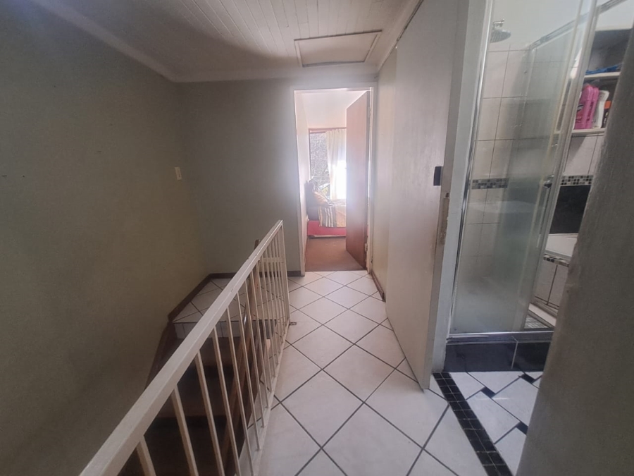 2 Bedroom Property for Sale in Meyerspark Gauteng