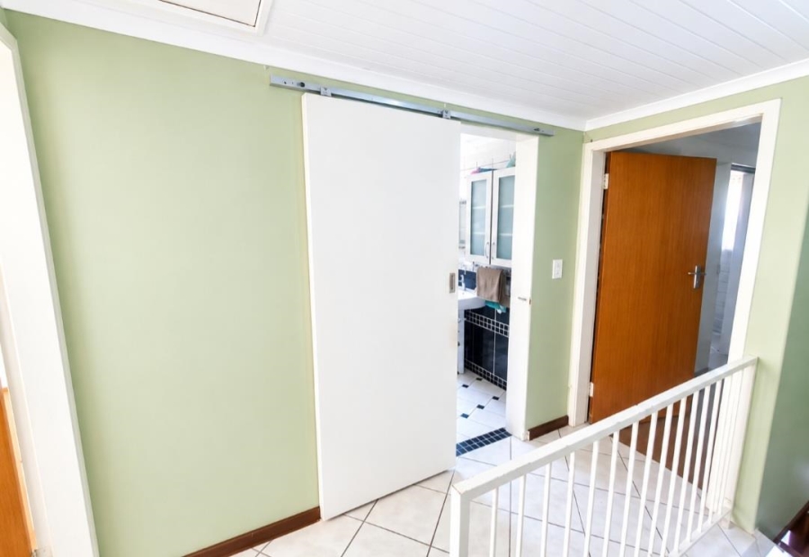 2 Bedroom Property for Sale in Meyerspark Gauteng