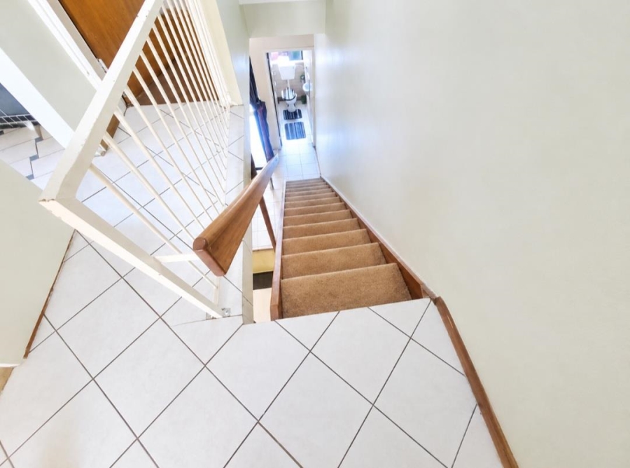 2 Bedroom Property for Sale in Meyerspark Gauteng