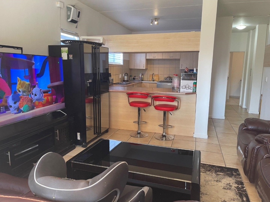 3 Bedroom Property for Sale in Sundowner Gauteng