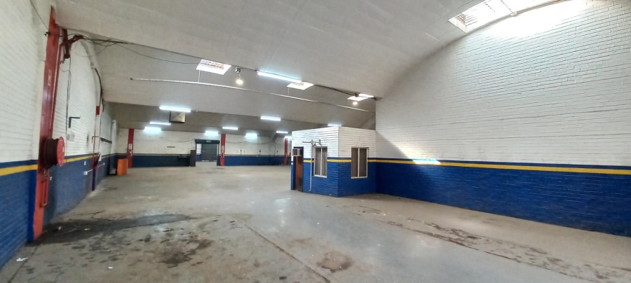 To Let Commercial Property for Rent in Alrode Gauteng
