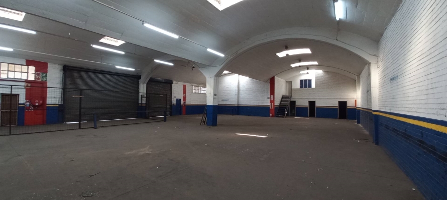 To Let Commercial Property for Rent in Alrode Gauteng