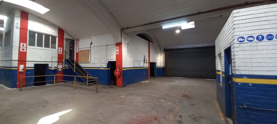 To Let Commercial Property for Rent in Alrode Gauteng