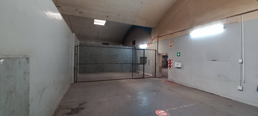 To Let Commercial Property for Rent in Alrode Gauteng
