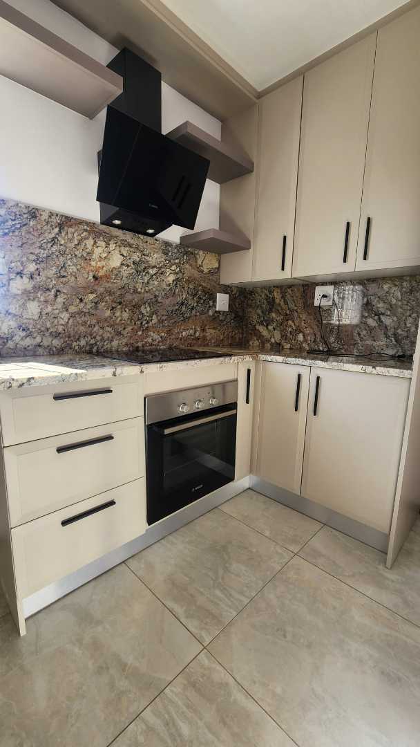 3 Bedroom Property for Sale in Rosslyn Gauteng
