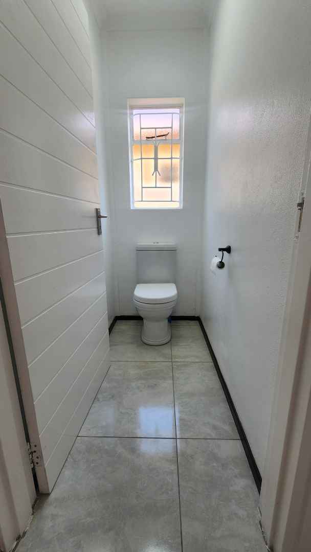 3 Bedroom Property for Sale in Rosslyn Gauteng