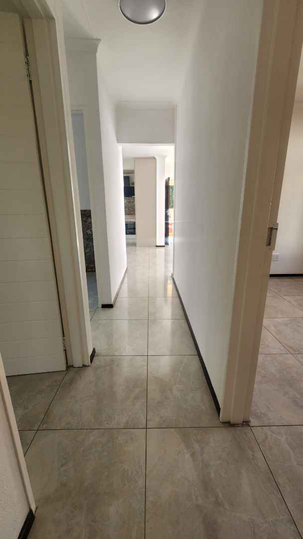 3 Bedroom Property for Sale in Rosslyn Gauteng