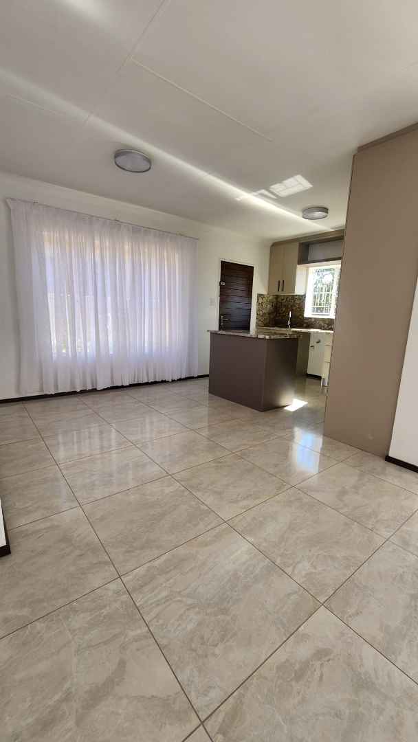 3 Bedroom Property for Sale in Rosslyn Gauteng