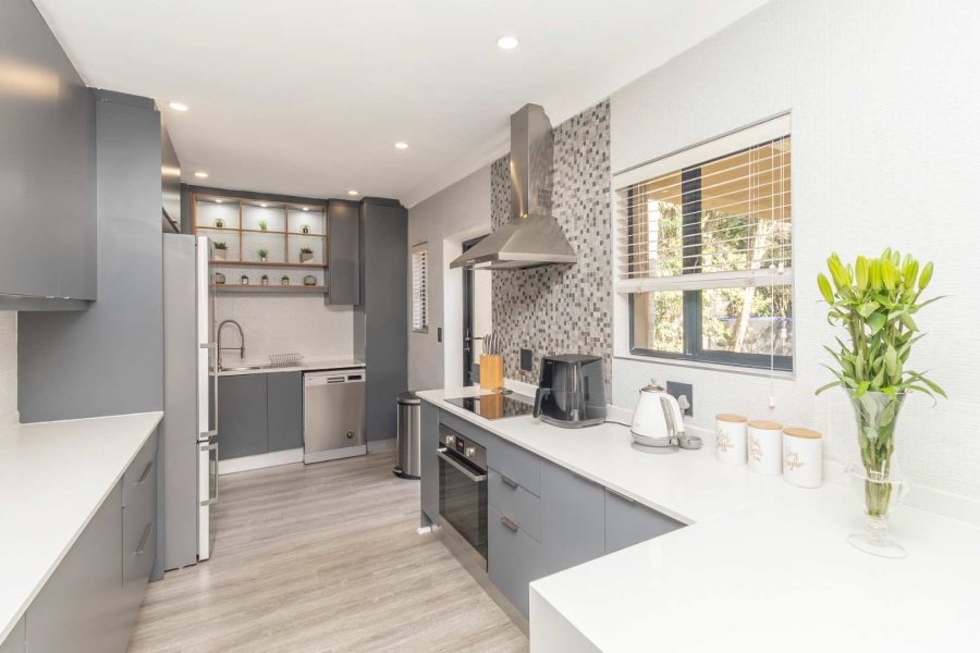4 Bedroom Property for Sale in Douglasdale Gauteng