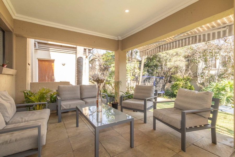 4 Bedroom Property for Sale in Douglasdale Gauteng