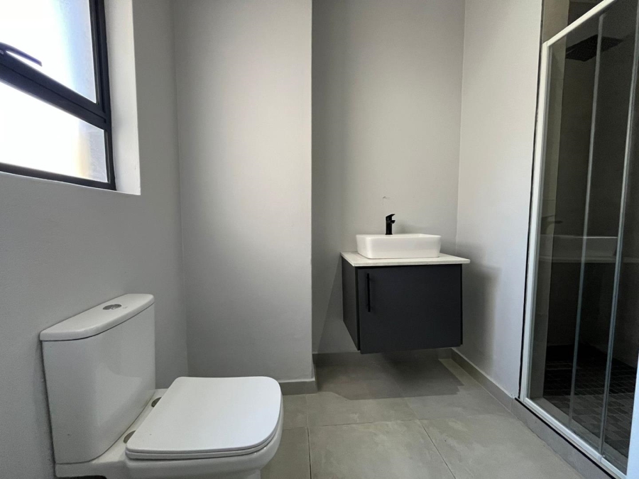 To Let 2 Bedroom Property for Rent in Bryanston Gauteng