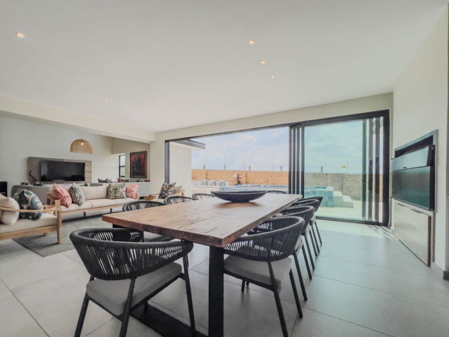 5 Bedroom Property for Sale in Midstream Estate Gauteng