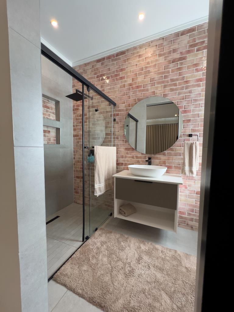 5 Bedroom Property for Sale in Midstream Estate Gauteng