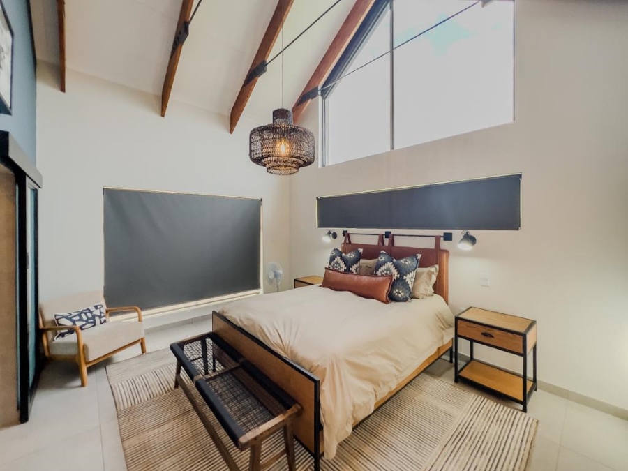 5 Bedroom Property for Sale in Midstream Estate Gauteng