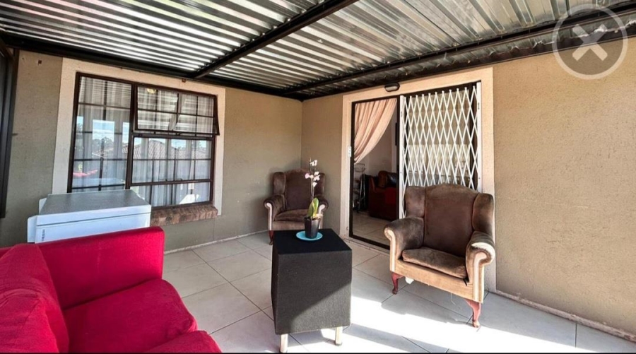 3 Bedroom Property for Sale in Akasia Gauteng