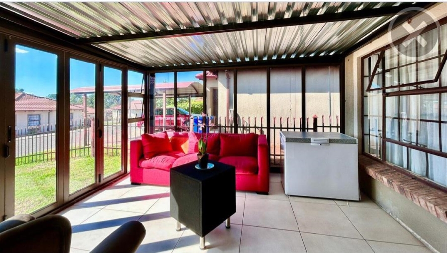 3 Bedroom Property for Sale in Akasia Gauteng