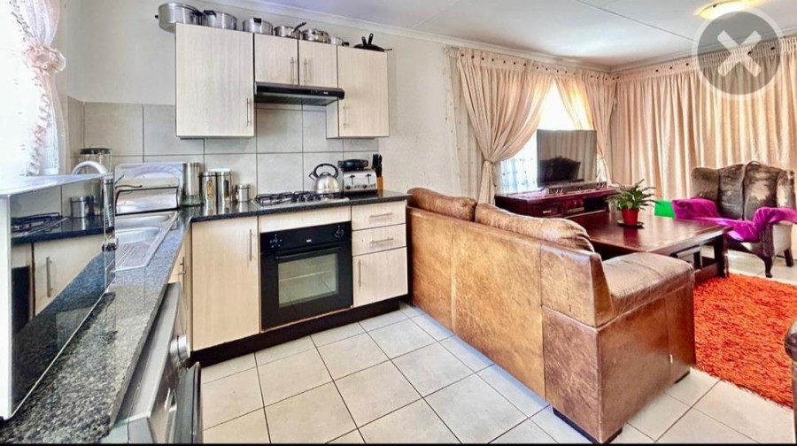 3 Bedroom Property for Sale in Akasia Gauteng
