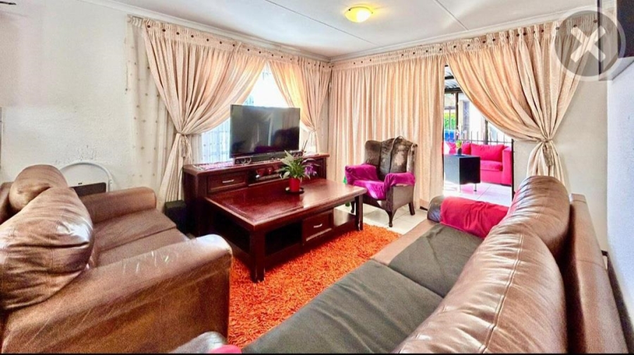 3 Bedroom Property for Sale in Akasia Gauteng