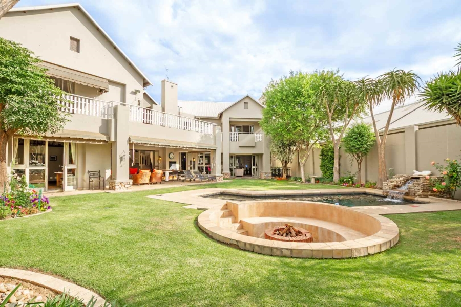 To Let 5 Bedroom Property for Rent in Fourways Gardens Gauteng