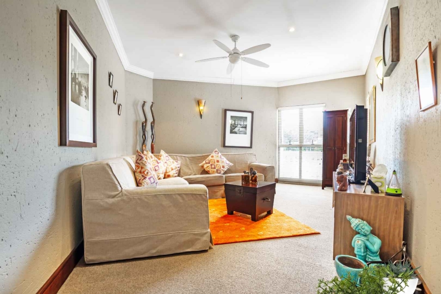To Let 5 Bedroom Property for Rent in Fourways Gardens Gauteng