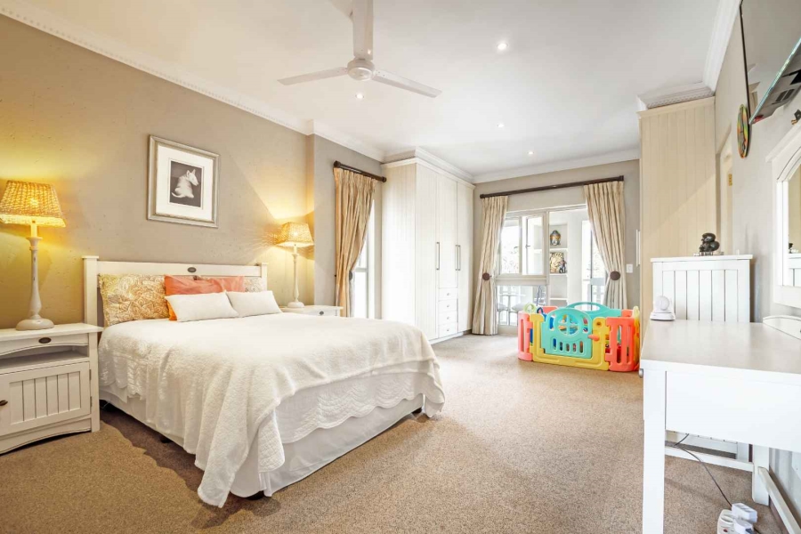 To Let 5 Bedroom Property for Rent in Fourways Gardens Gauteng