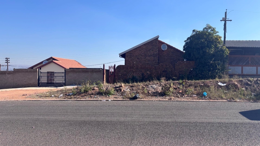 3 Bedroom Property for Sale in Soshanguve UU Gauteng