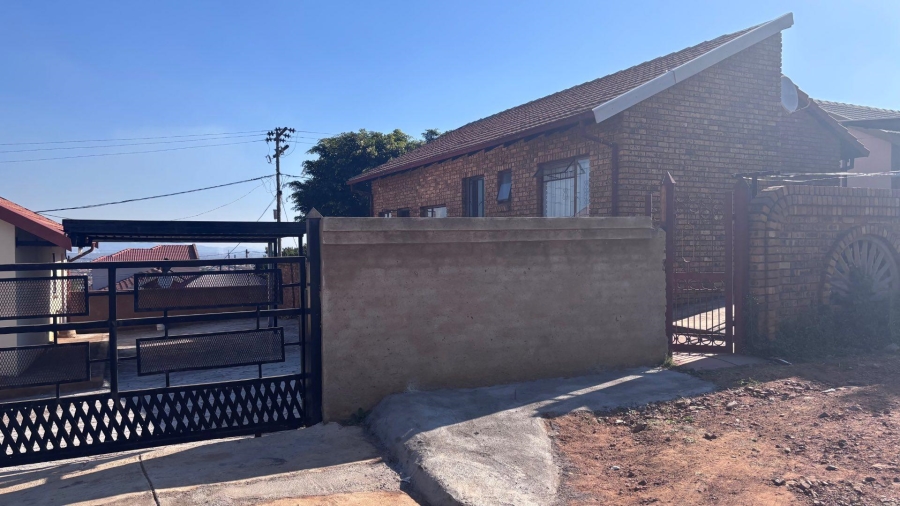 3 Bedroom Property for Sale in Soshanguve UU Gauteng