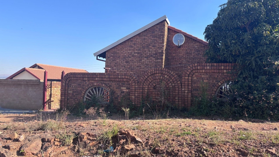 3 Bedroom Property for Sale in Soshanguve UU Gauteng