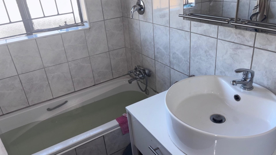 3 Bedroom Property for Sale in Soshanguve UU Gauteng