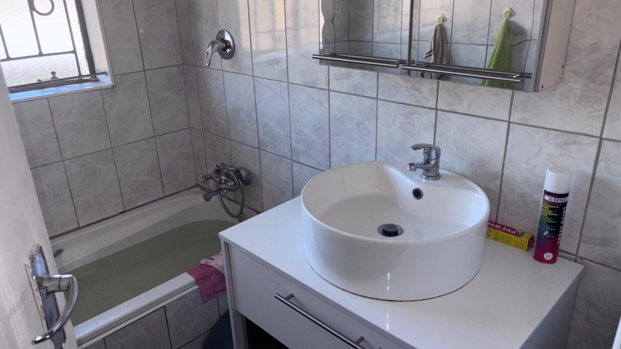 3 Bedroom Property for Sale in Soshanguve UU Gauteng