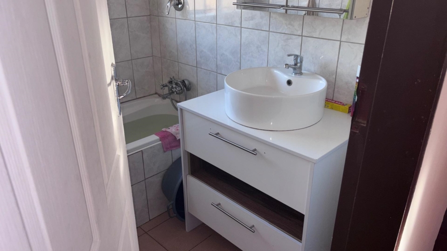 3 Bedroom Property for Sale in Soshanguve UU Gauteng
