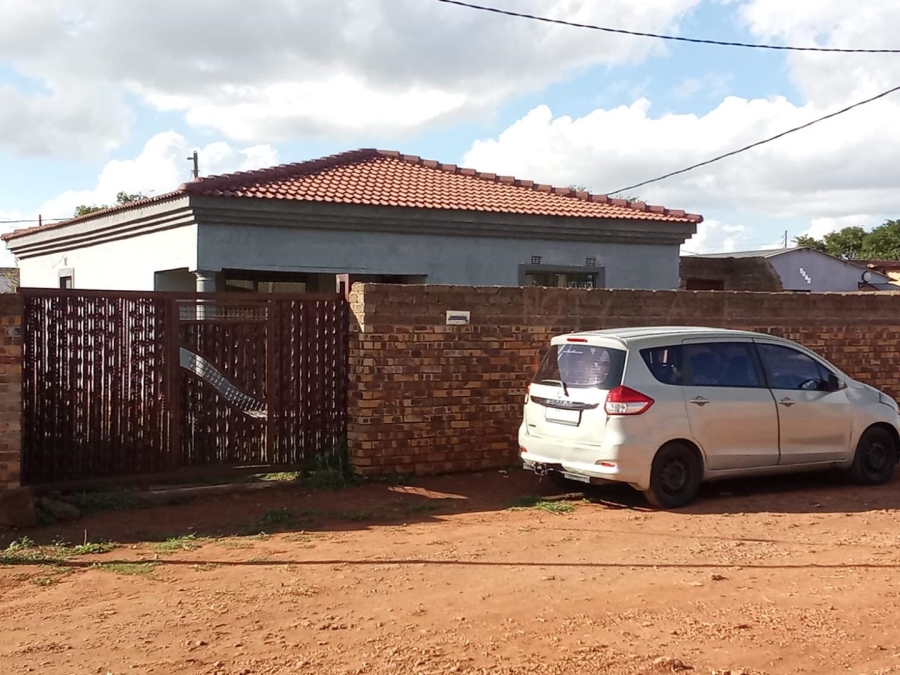 2 Bedroom Property for Sale in Stretford Gauteng