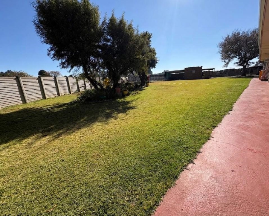 4 Bedroom Property for Sale in Buyscelia Gauteng