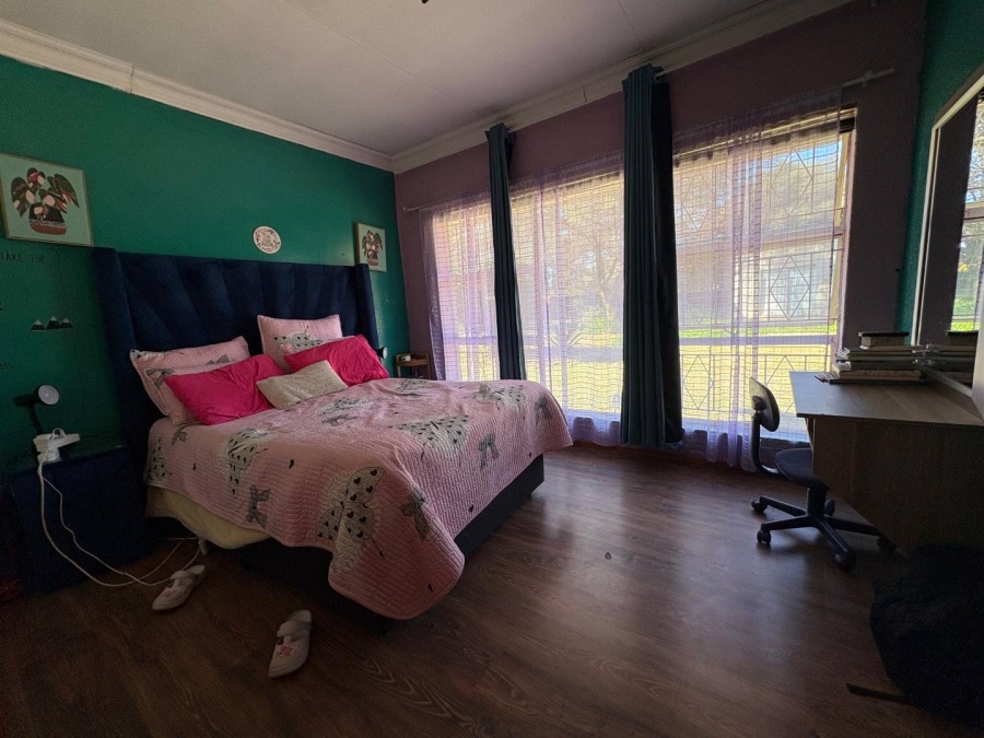 4 Bedroom Property for Sale in Buyscelia Gauteng