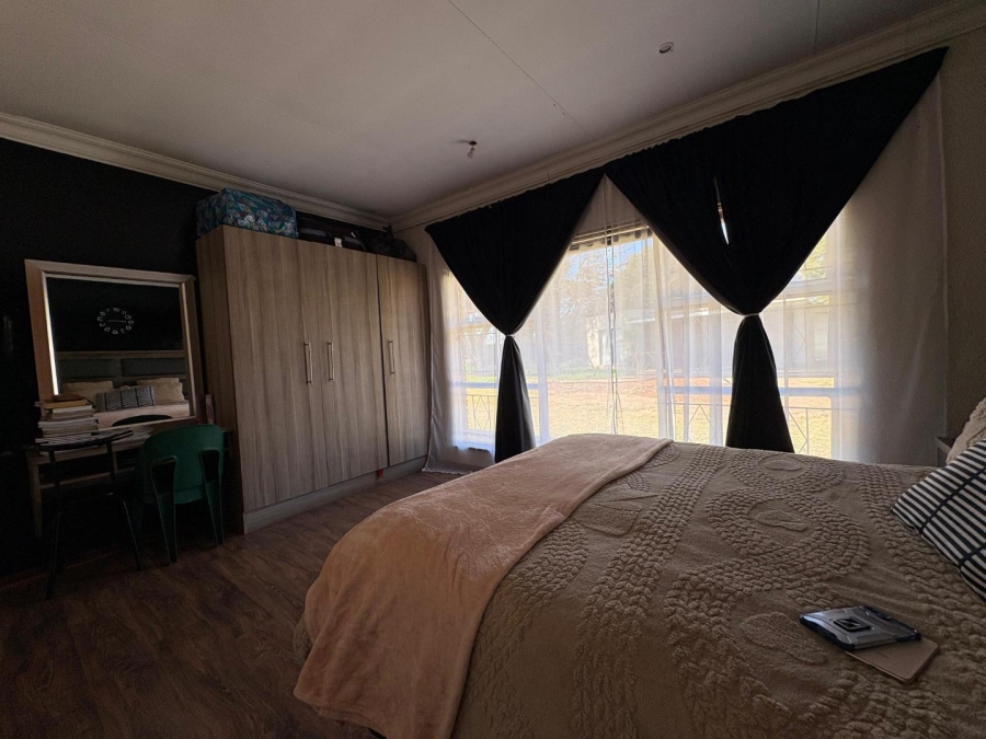 4 Bedroom Property for Sale in Buyscelia Gauteng