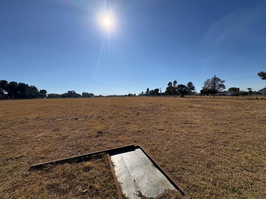 4 Bedroom Property for Sale in Buyscelia Gauteng