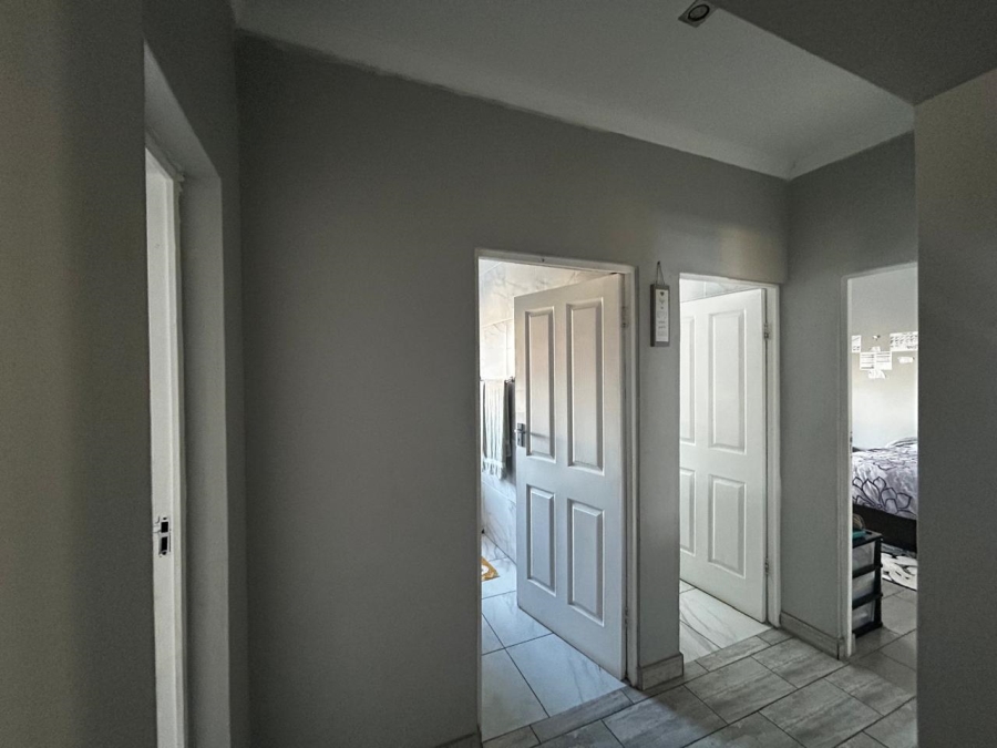 4 Bedroom Property for Sale in Riversdale Gauteng
