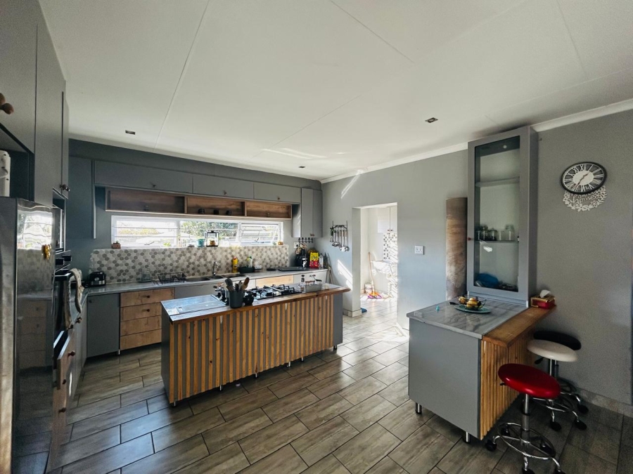 4 Bedroom Property for Sale in Riversdale Gauteng