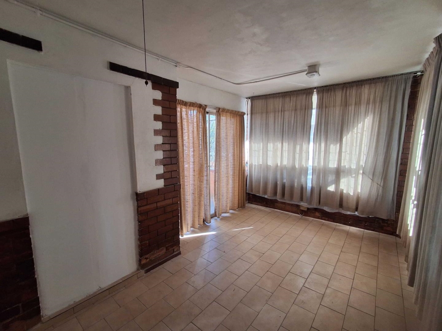 To Let 3 Bedroom Property for Rent in Mayville Gauteng