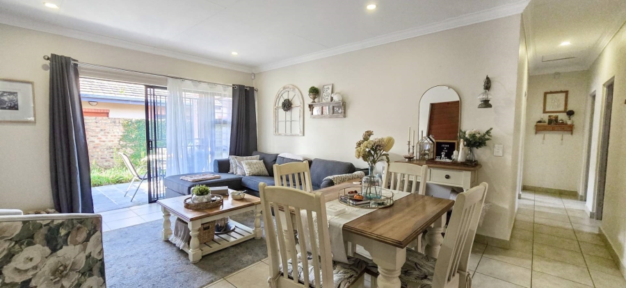 3 Bedroom Property for Sale in Equestria Gauteng