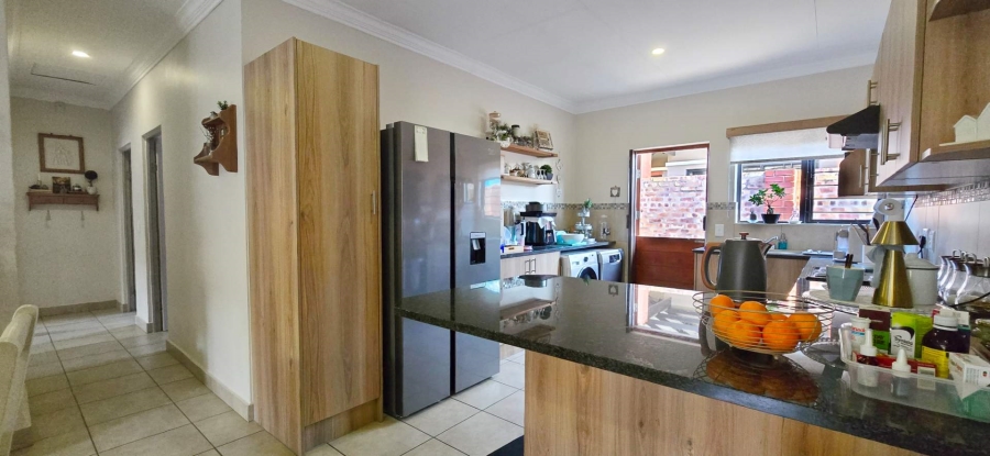3 Bedroom Property for Sale in Equestria Gauteng