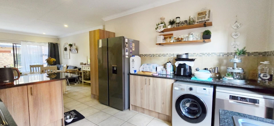 3 Bedroom Property for Sale in Equestria Gauteng