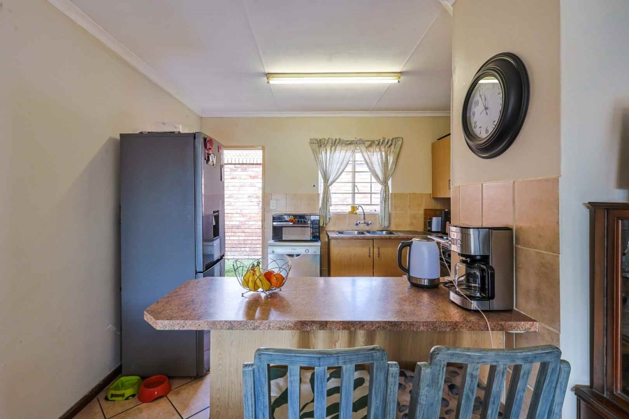 2 Bedroom Property for Sale in Elardus Park Gauteng